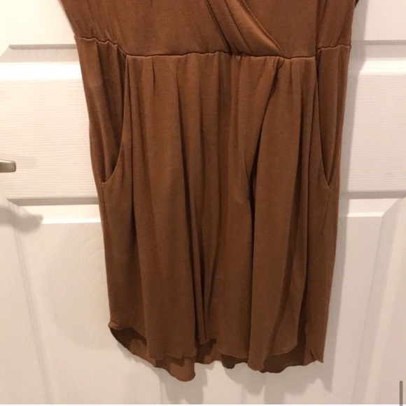 Wilfred Wrap Dress Short Sleeve Brown Size Medium - Picture 11 of 12
